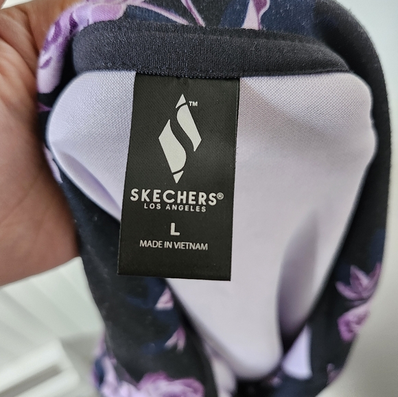 Floral zip up sweater - Picture 4 of 4